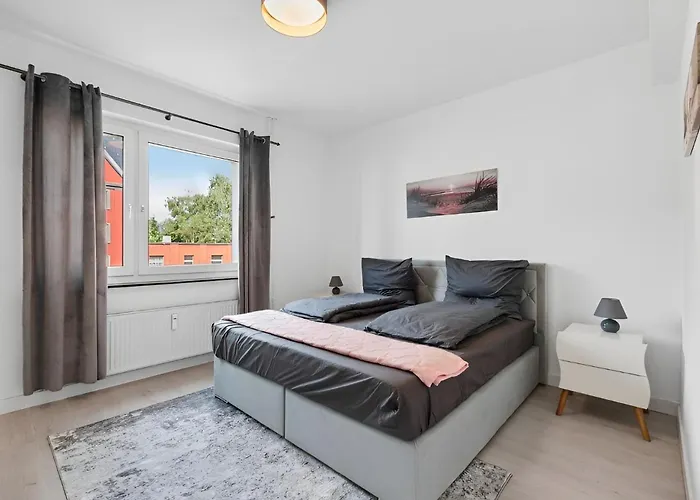 Flora Furnished Fair Apartments
